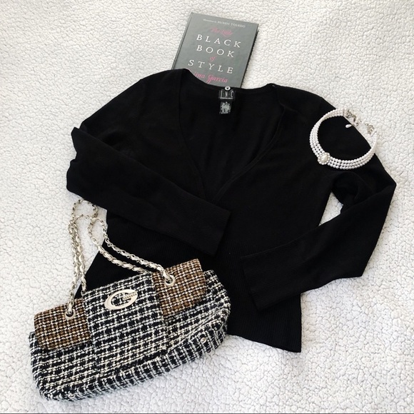 I.N.C Black Vneck Long sleeve crop sweater - Picture 1 of 3
